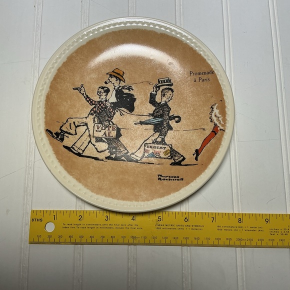 Vintage Norman Rockwell Set Of 4 Plates Rockwell On Tour Europe 1982 - Picture 11 of 11